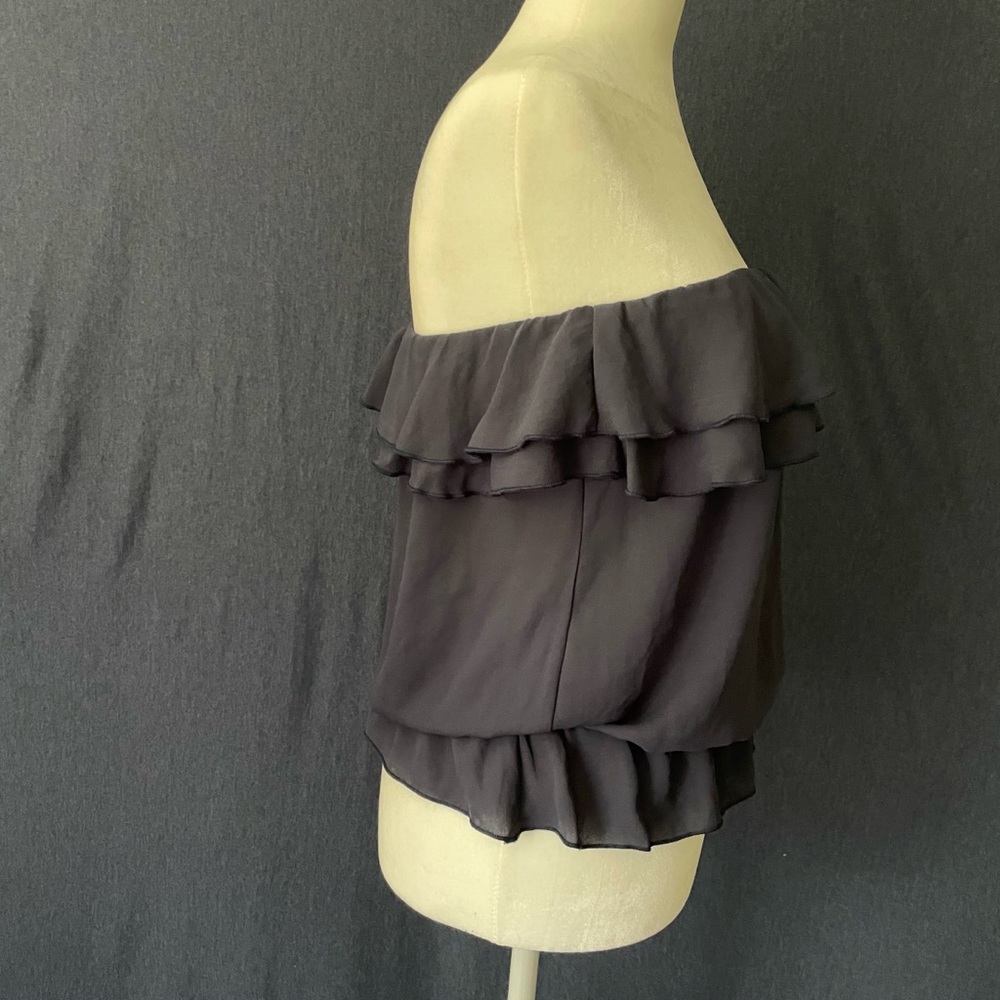 Strapless Ruffle Blouse - Picture 2 of 4